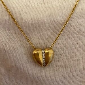 Pageo gold heart necklace